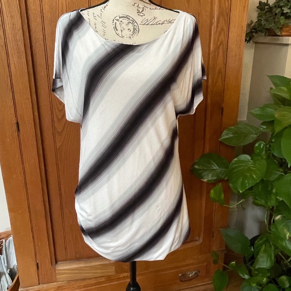 White House Black Market Tops - WHBM knit top NWOT